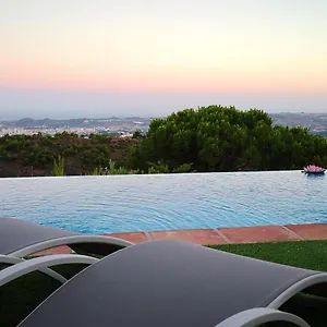 https://villa-fenavista.1costadelsol.com